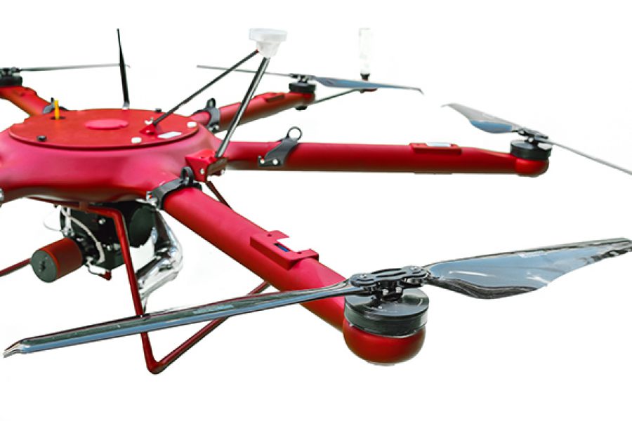 Agrodron X-06 – dron z udźwigiem 20 kg do usług specjalistycznych dedykowanych rolnictwu i leśnictwu